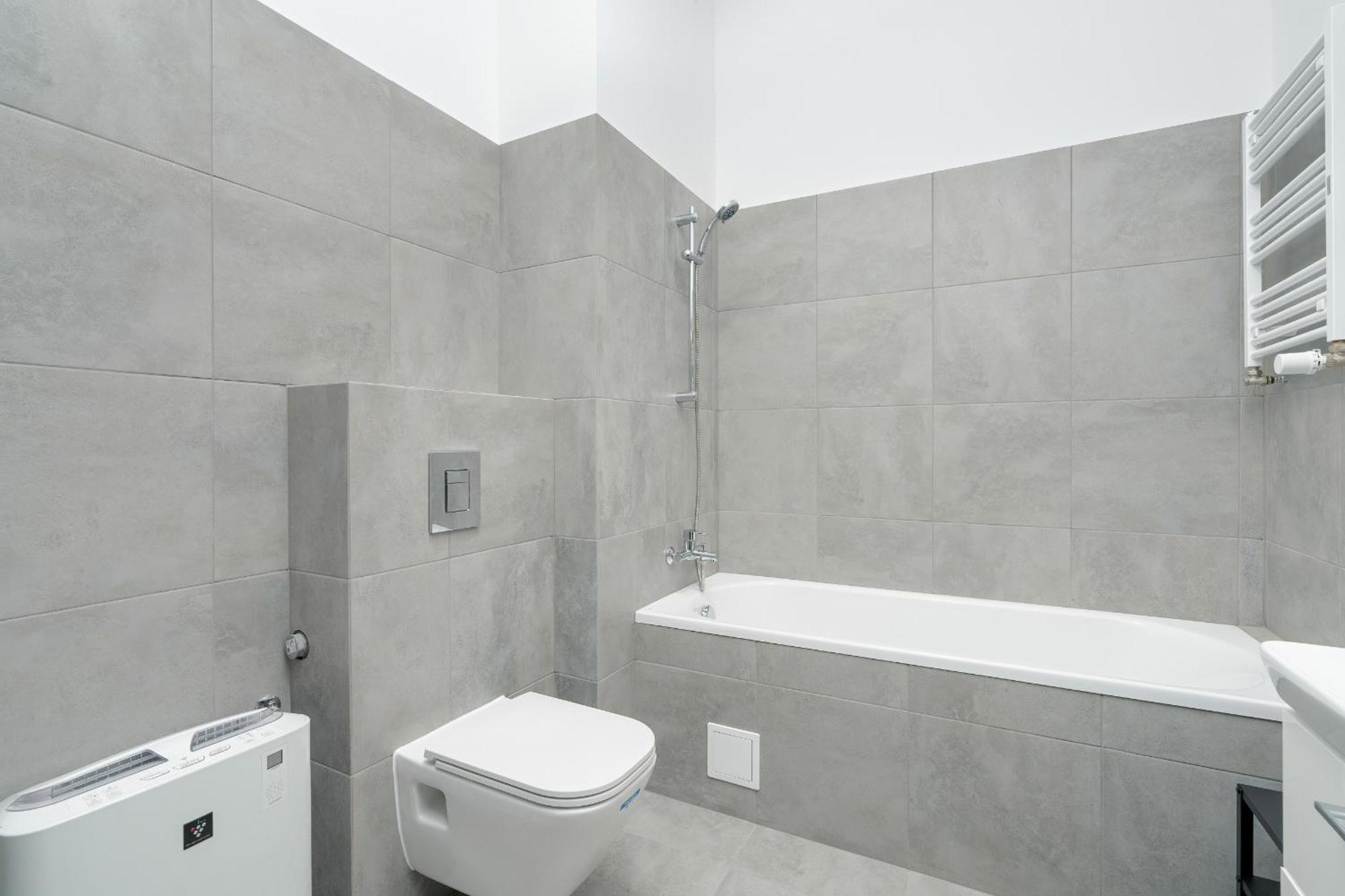 פוזנן Cozy Studio With Balcony And Free Garage By Noclegi Renters מראה חיצוני תמונה
