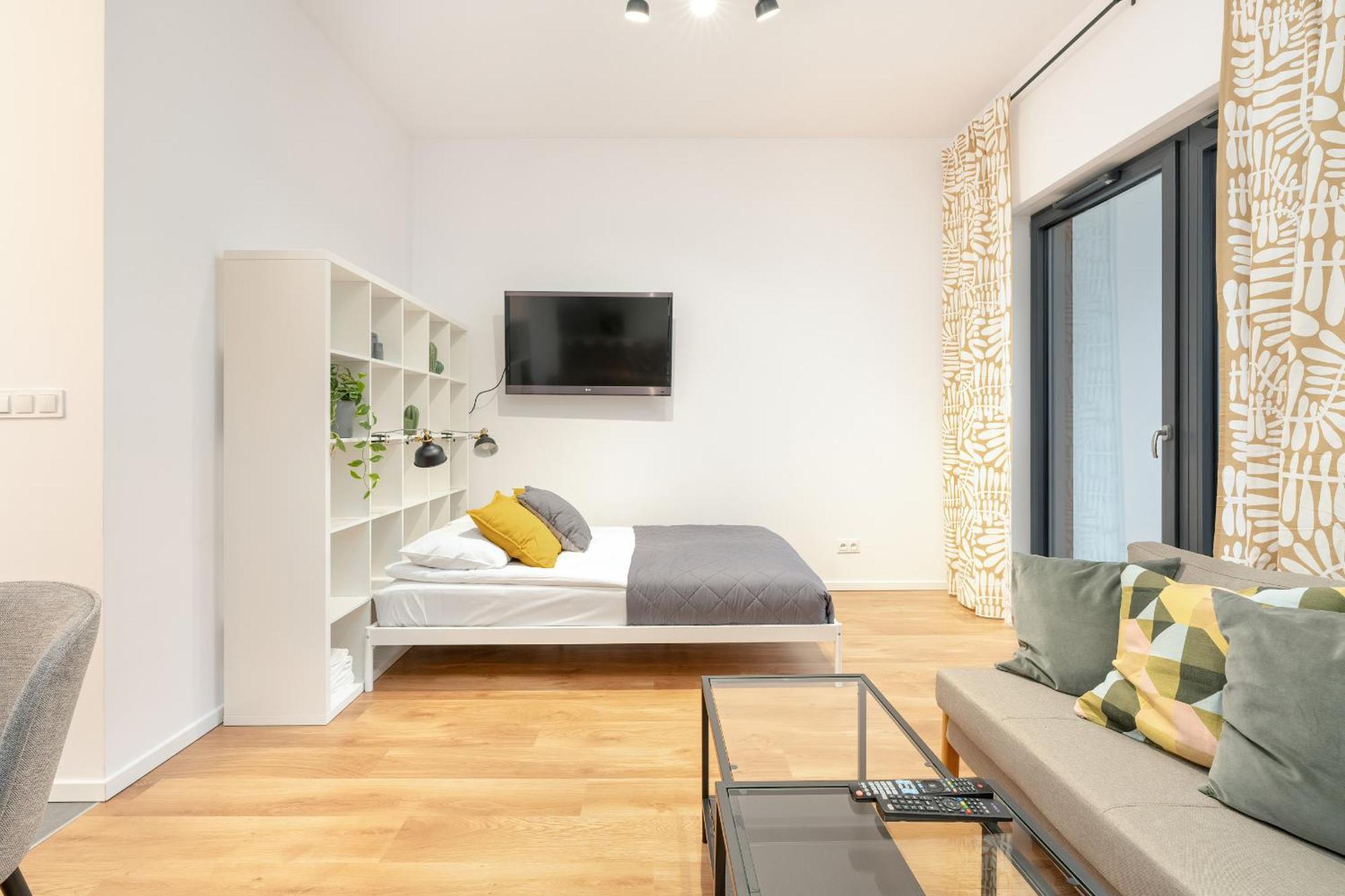 פוזנן Cozy Studio With Balcony And Free Garage By Noclegi Renters מראה חיצוני תמונה